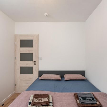 Apartwro 3Th - Apartament Przy Dworcu Glownym Pkp, Balkon, Garaz, Rowery Wroclaw Exterior photo