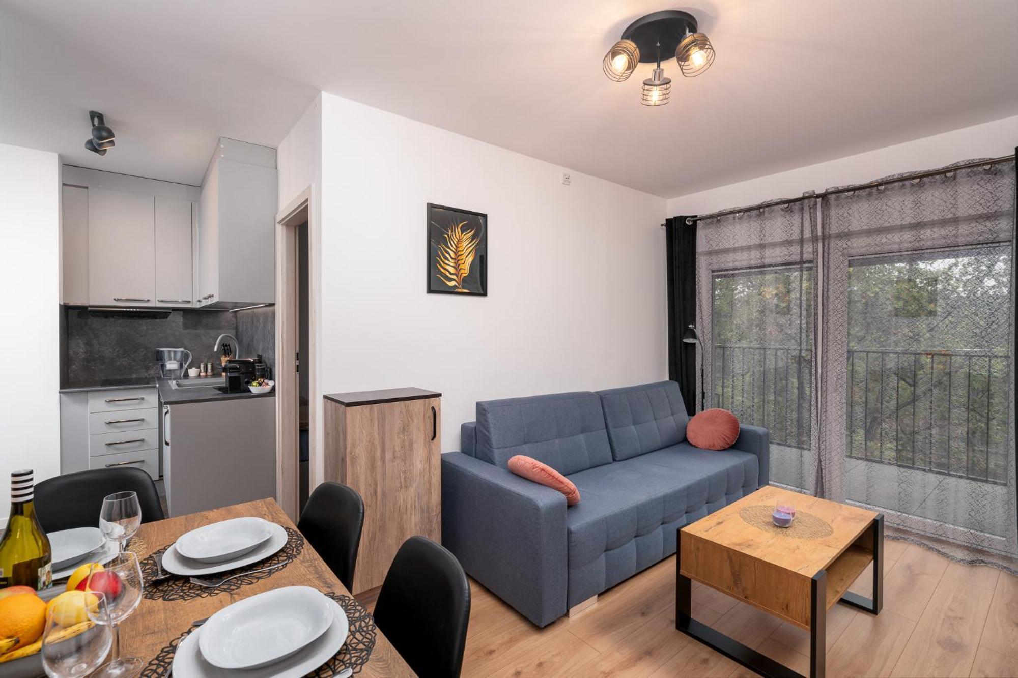 Apartwro 3Th - Apartament Przy Dworcu Glownym Pkp, Balkon, Garaz, Rowery Wroclaw Exterior photo